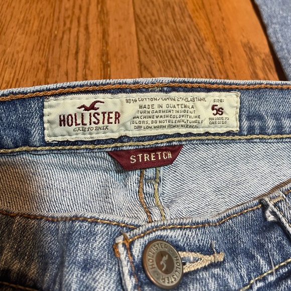 hollister jeans - Picture 2 of 3